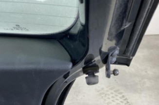Malle/Hayon arriere VOLKSWAGEN POLO 5