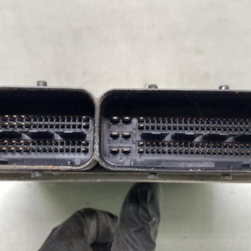 Calculateur moteur VOLKSWAGEN TIGUAN 1 Photo n°3