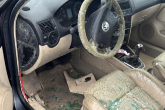 Bloc ABS (freins anti-blocage) VOLKSWAGEN GOLF 4