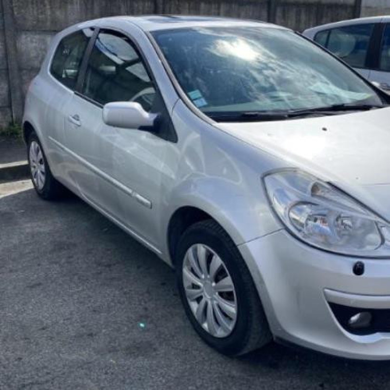 Optique avant principal gauche (feux)(phare) RENAULT CLIO 3 Photo n°8