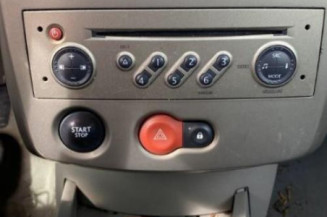Optique avant principal gauche (feux)(phare) RENAULT CLIO 3