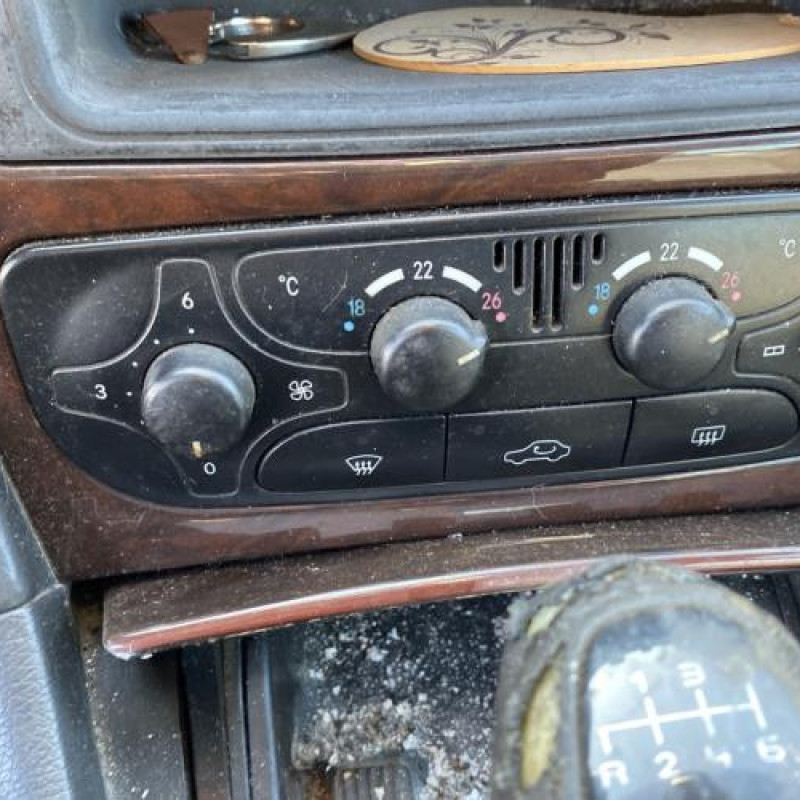Retroviseur gauche MERCEDES CLASSE C 203 Photo n°18