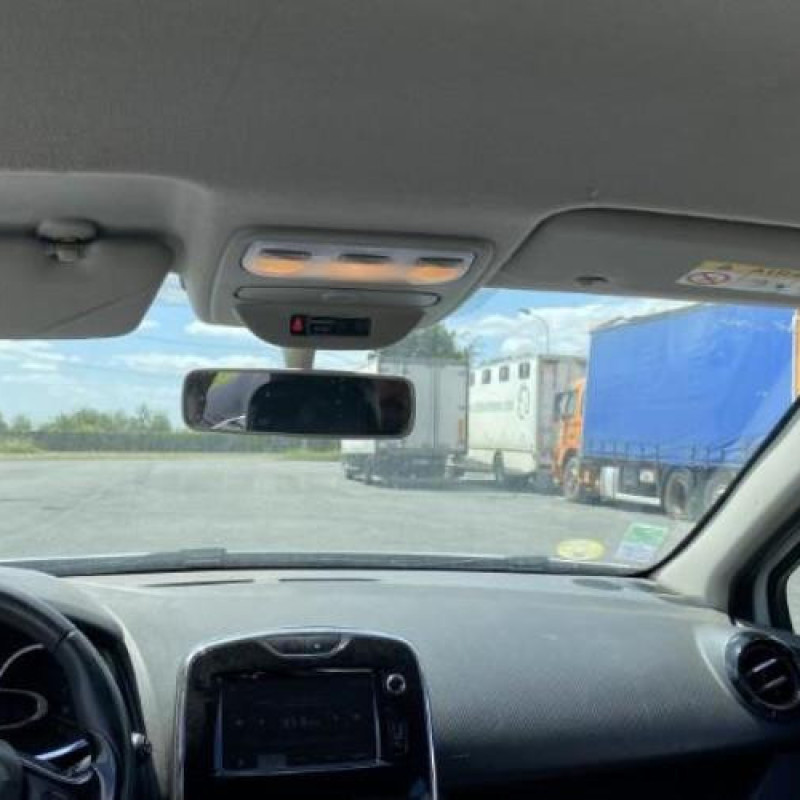 Compresseur clim RENAULT CLIO 4 Photo n°19
