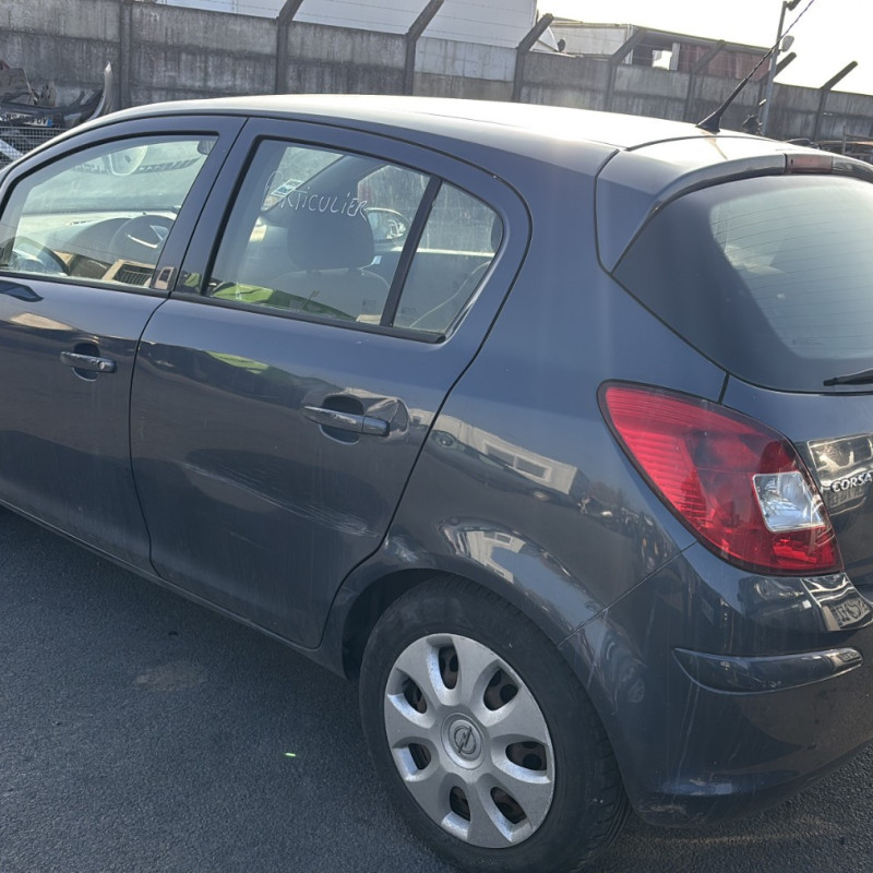 OPEL CORSA D PHASE 1 1.3 CDTI - 16V TURBO Photo n°4