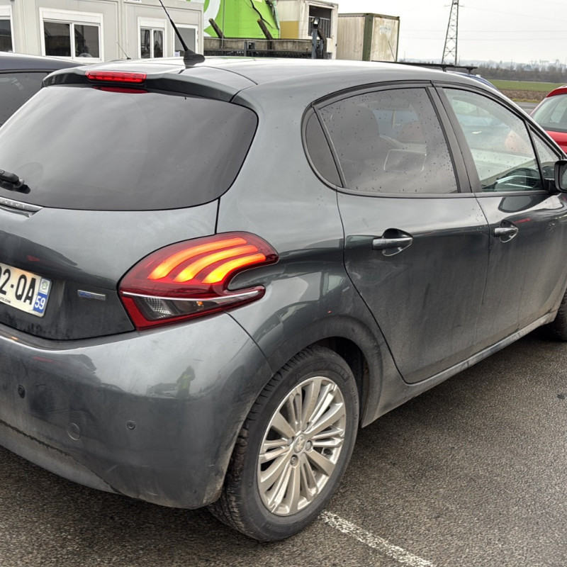 PEUGEOT 208 1 PHASE 2 1.2 VTI - 12V Photo n°13