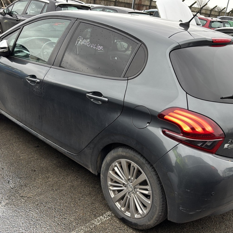 PEUGEOT 208 1 PHASE 2 1.2 VTI - 12V Photo n°14