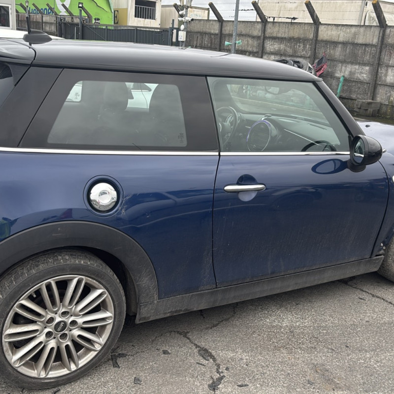 MINI MINI 3 F56 PHASE 1 2.0i - 16V TURBO COOPER S Photo n°7