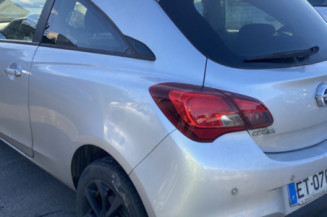 OPEL CORSA E 1.4i - 16V