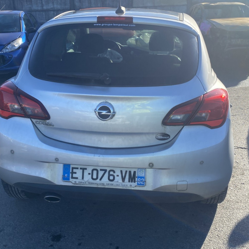 OPEL CORSA E 1.4i - 16V Photo n°16
