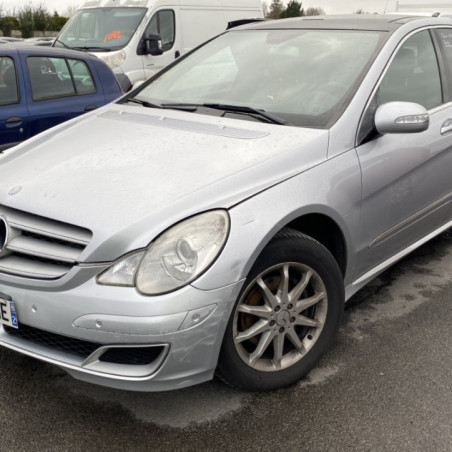 MERCEDES CLASSE R 251 PHASE 1 BREAK 320 3.0 CDI - 24V V6 TURBO 4-MATIC 4X4 Photo n°1