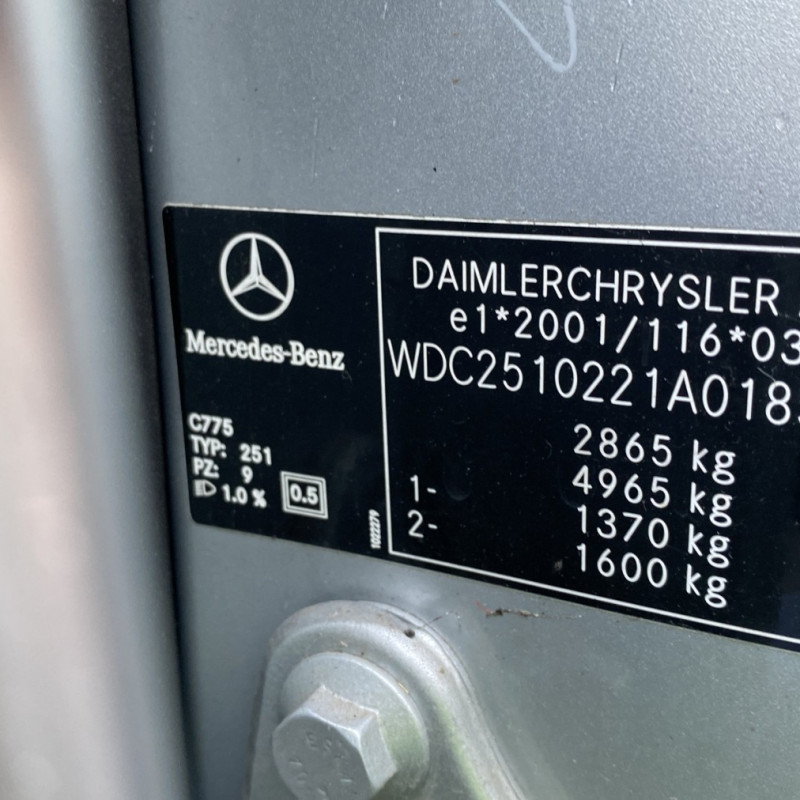 MERCEDES CLASSE R 251 PHASE 1 BREAK 320 3.0 CDI - 24V V6 TURBO 4-MATIC 4X4 Photo n°30