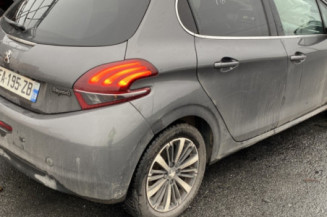 PEUGEOT 208 1 PHASE 2 1.2 PURETECH - 12V TURBO