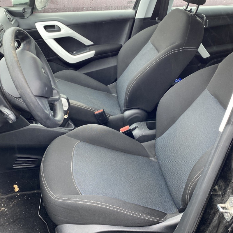PEUGEOT 208 1 PHASE 2 1.2 VTI - 12V Photo n°10