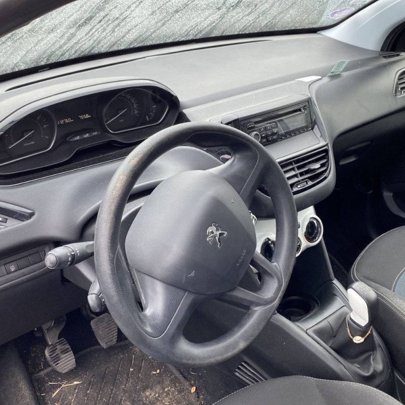 PEUGEOT 208 1 PHASE 2 1.2 VTI - 12V Photo n°12