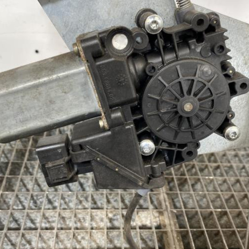 Leve vitre electrique avant gauche AUDI A3 1 Photo n°3