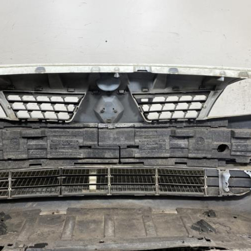 Pare choc avant RENAULT SCENIC 2 Photo n°5
