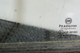 Vitre avant gauche FIAT 500 2