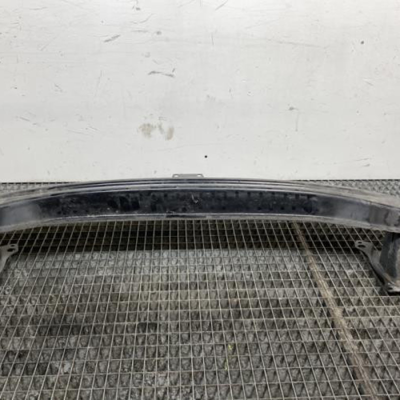 Renfort pare choc avant (traverse) VOLKSWAGEN GOLF 5 Photo n°1