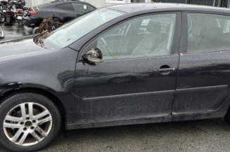 Renfort pare choc avant (traverse) VOLKSWAGEN GOLF 5