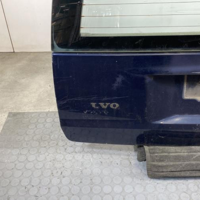 Malle/Hayon arriere VOLVO V 70 1 Photo n°5