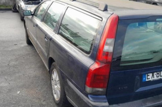 Porte avant gauche VOLVO V 70 1