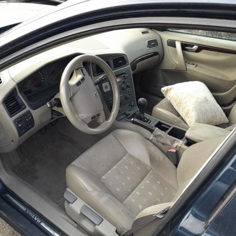 Porte avant gauche VOLVO V 70 1 Photo n°16