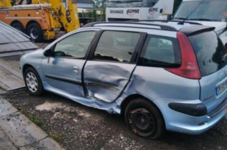 Vitre arriere droit PEUGEOT 206