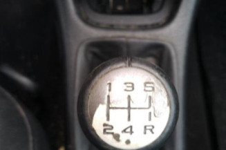 Vitre arriere droit PEUGEOT 206