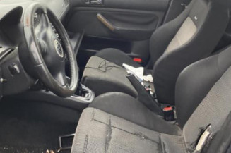 Porte arriere droit VOLKSWAGEN GOLF 4