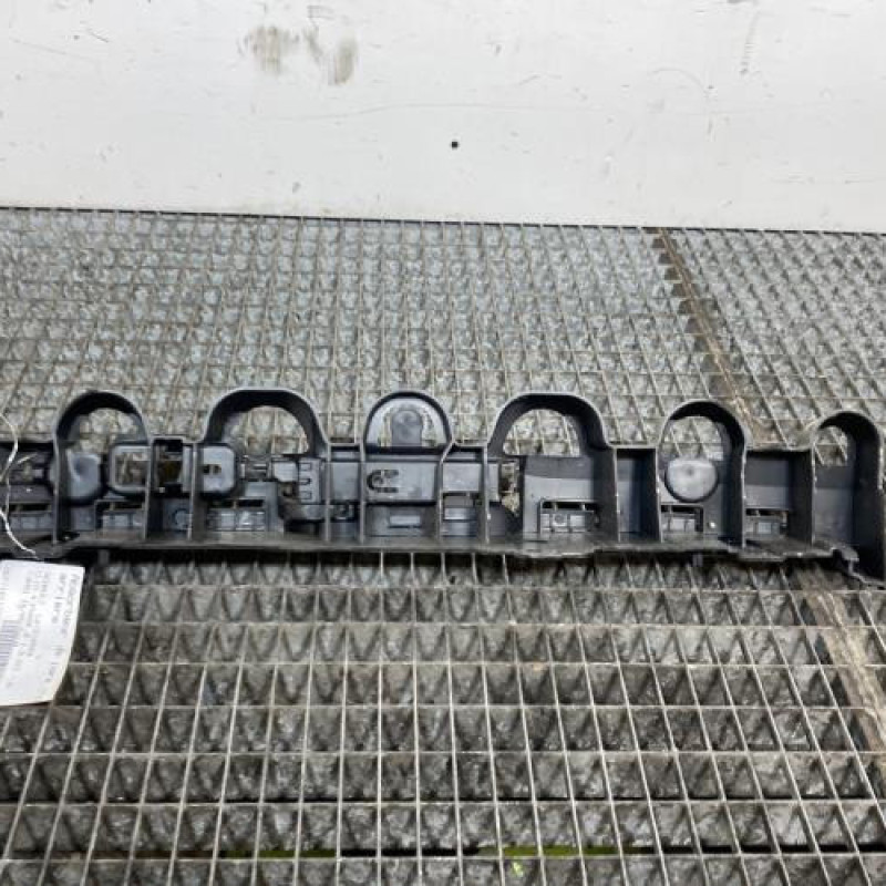 Absorbeur de pare choc arriere RENAULT CLIO 4 Photo n°4