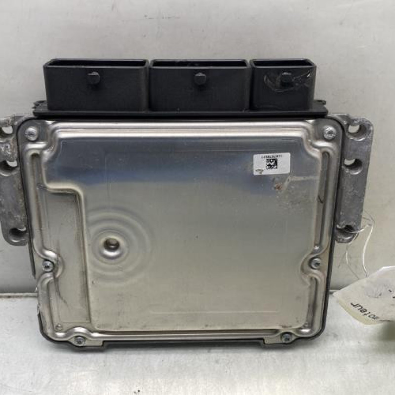 Calculateur moteur RENAULT SCENIC 3 Photo n°4