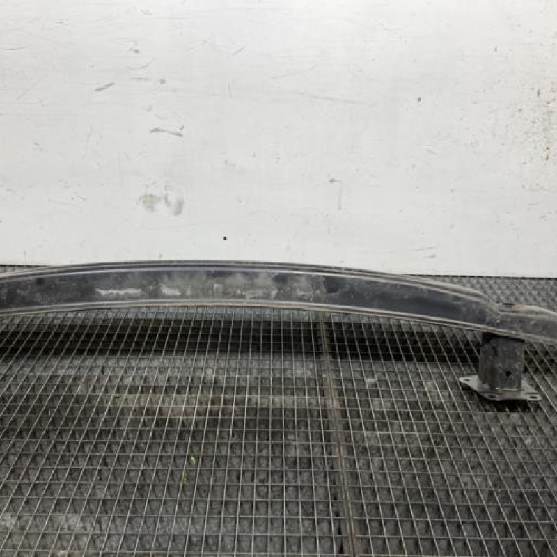 Renfort pare choc arriere (traverse) VOLKSWAGEN TOURAN 1 Photo n°1