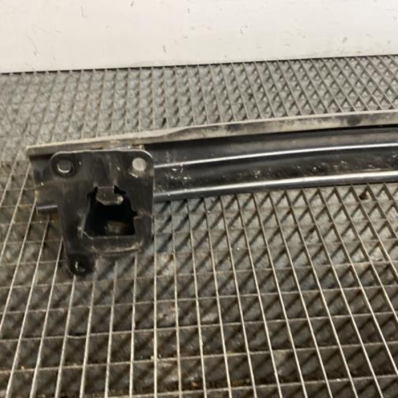 Renfort pare choc arriere (traverse) VOLKSWAGEN TOURAN 1 Photo n°5
