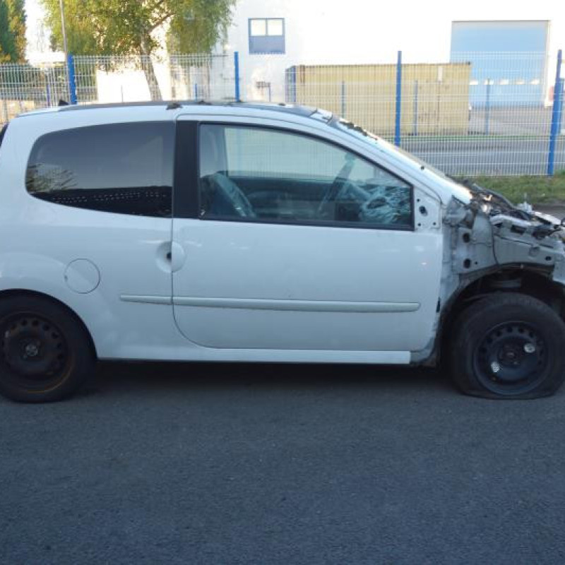 Vitre avant gauche RENAULT TWINGO 2 Photo n°7