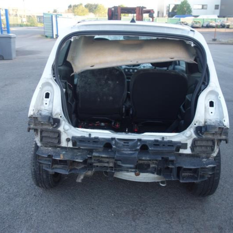 Vitre avant gauche RENAULT TWINGO 2 Photo n°8