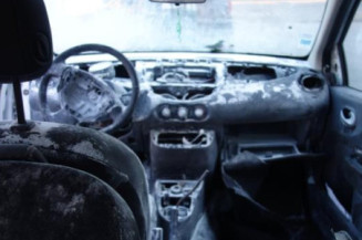Vitre avant gauche RENAULT TWINGO 2