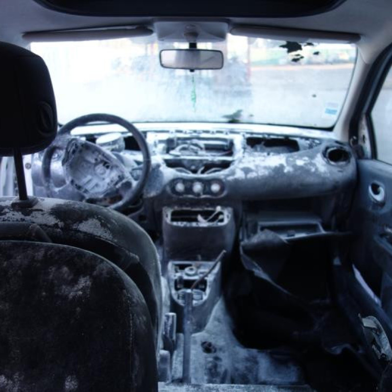 Vitre avant gauche RENAULT TWINGO 2 Photo n°14