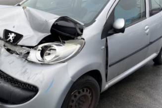 Pretensionneur de ceinture avant droit PEUGEOT 107