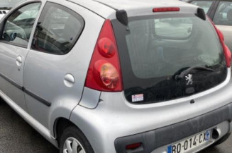 Pretensionneur de ceinture avant droit PEUGEOT 107