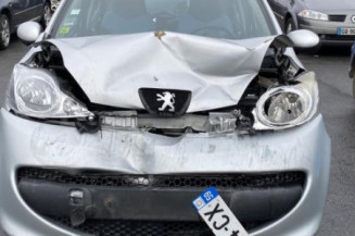Pretensionneur de ceinture avant droit PEUGEOT 107