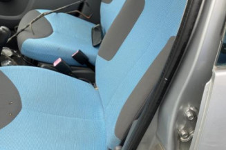Pretensionneur de ceinture avant droit PEUGEOT 107