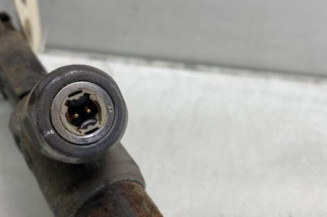 Pretensionneur de ceinture avant droit RENAULT KANGOO 1