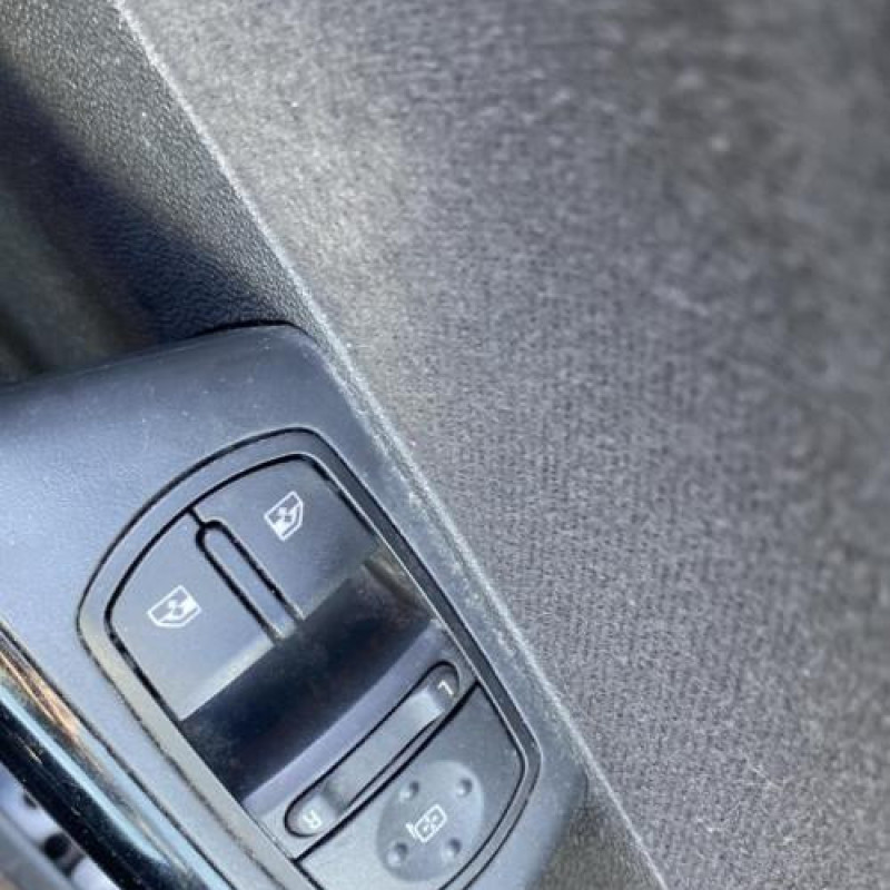 Compteur OPEL CORSA D Photo n°14