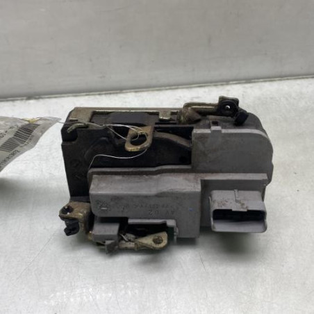 Serrure avant droit PEUGEOT 206