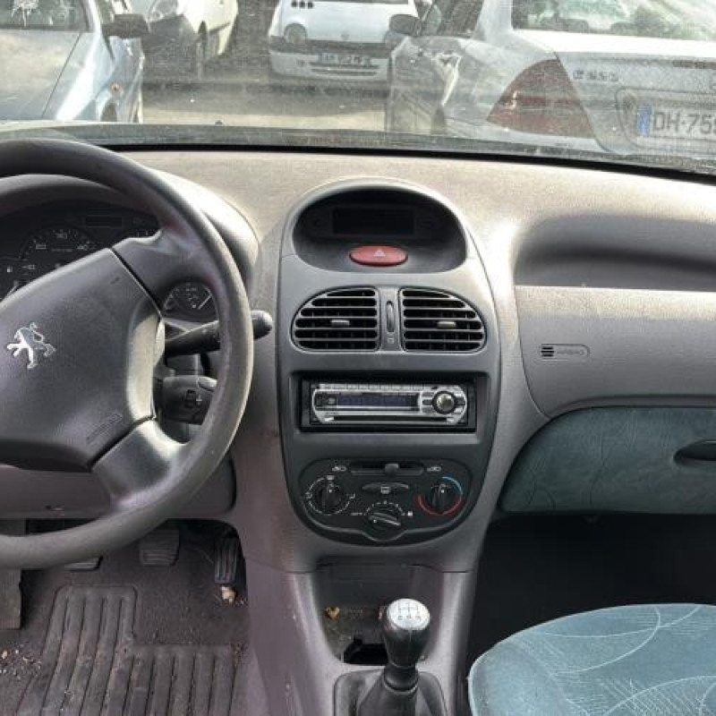 Serrure avant droit PEUGEOT 206 Photo n°16