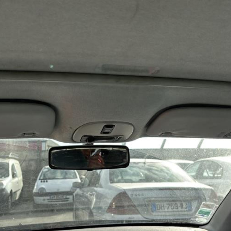 Serrure avant droit PEUGEOT 206 Photo n°17