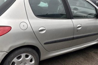 Face avant PEUGEOT 206