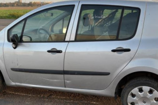 Vitre avant droit RENAULT MODUS