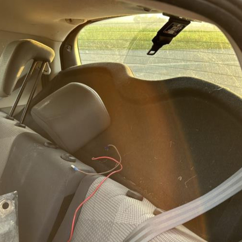 Vitre avant droit RENAULT MODUS Photo n°17