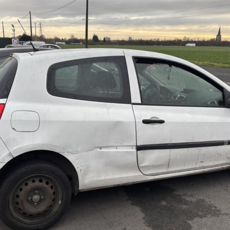 Serrure avant droit RENAULT CLIO 3 Photo n°11